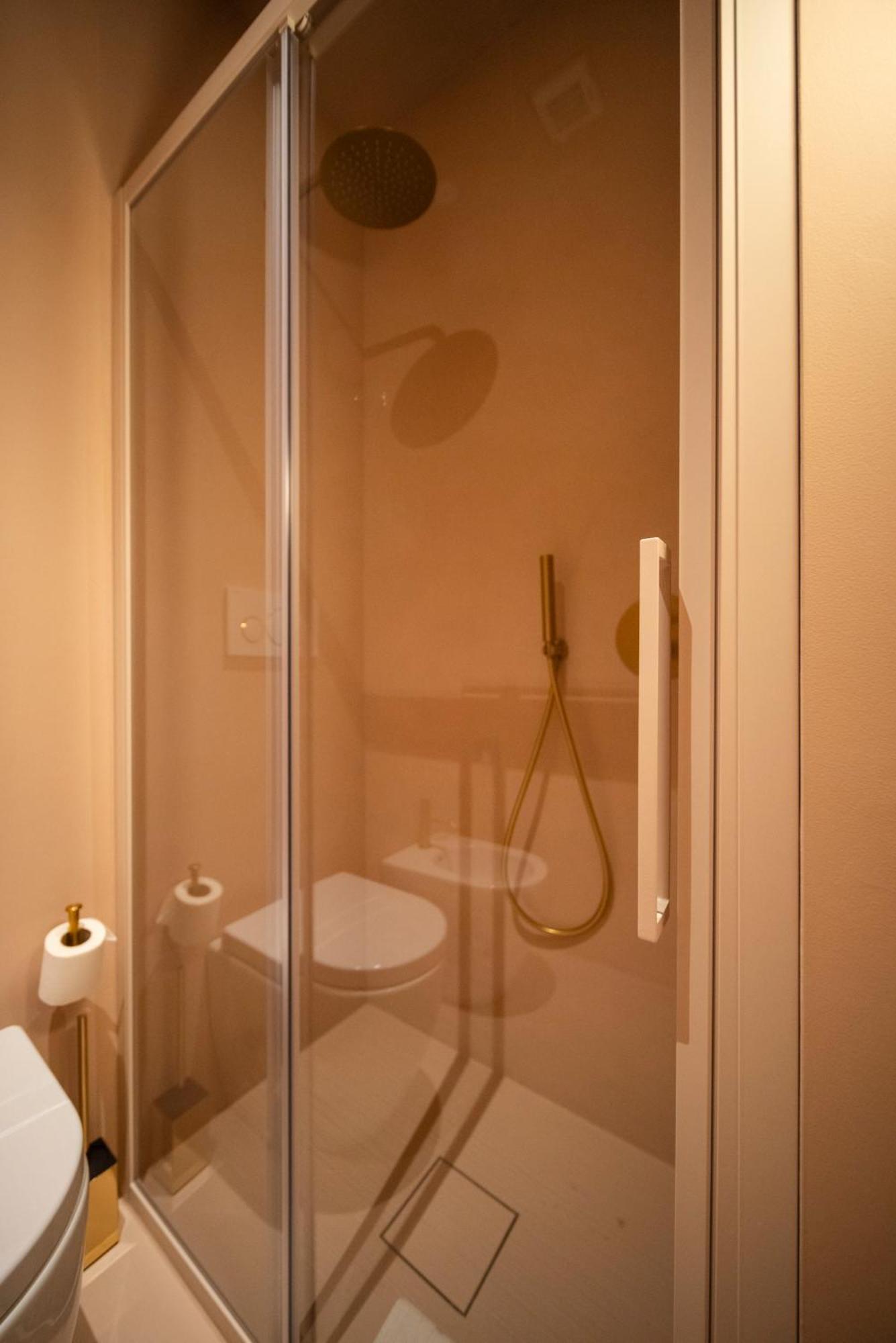 Fontana 16 Rooms 米兰 外观 照片